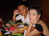  Nghề mới 8X - Phục vụ biểu diễn