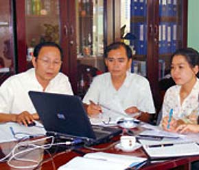 Giữ nhân tài bằng lương - bổng