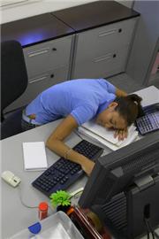  Những kiểu lãng phí nơi… công sở