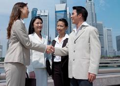 Ngoại ngữ: Chìa khóa vàng cho tìm việc