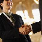 Cạnh tranh bằng sự thân thiết với khách hàng