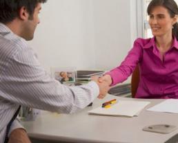 “Kể chuyện” để thu hút nhà tuyển dụng