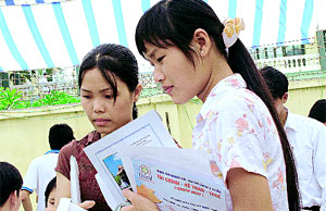 Đoạn trường… xin việc