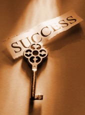 Ngày càng tiến xa 