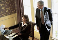 Sếp - Gọi “anh” hay “chú”?