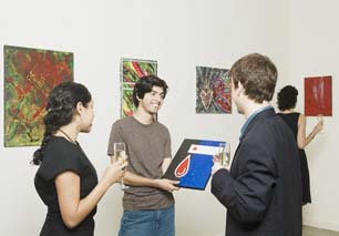 Coi khách hàng là vợ 