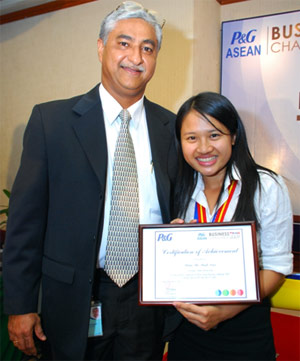 Ba nữ \'thủ lĩnh\' sinh viên