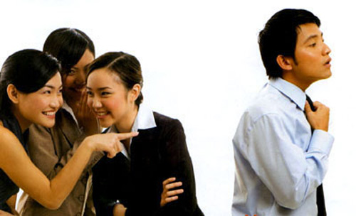 8 việc không nên làm để gây ấn tượng tốt ở công sở